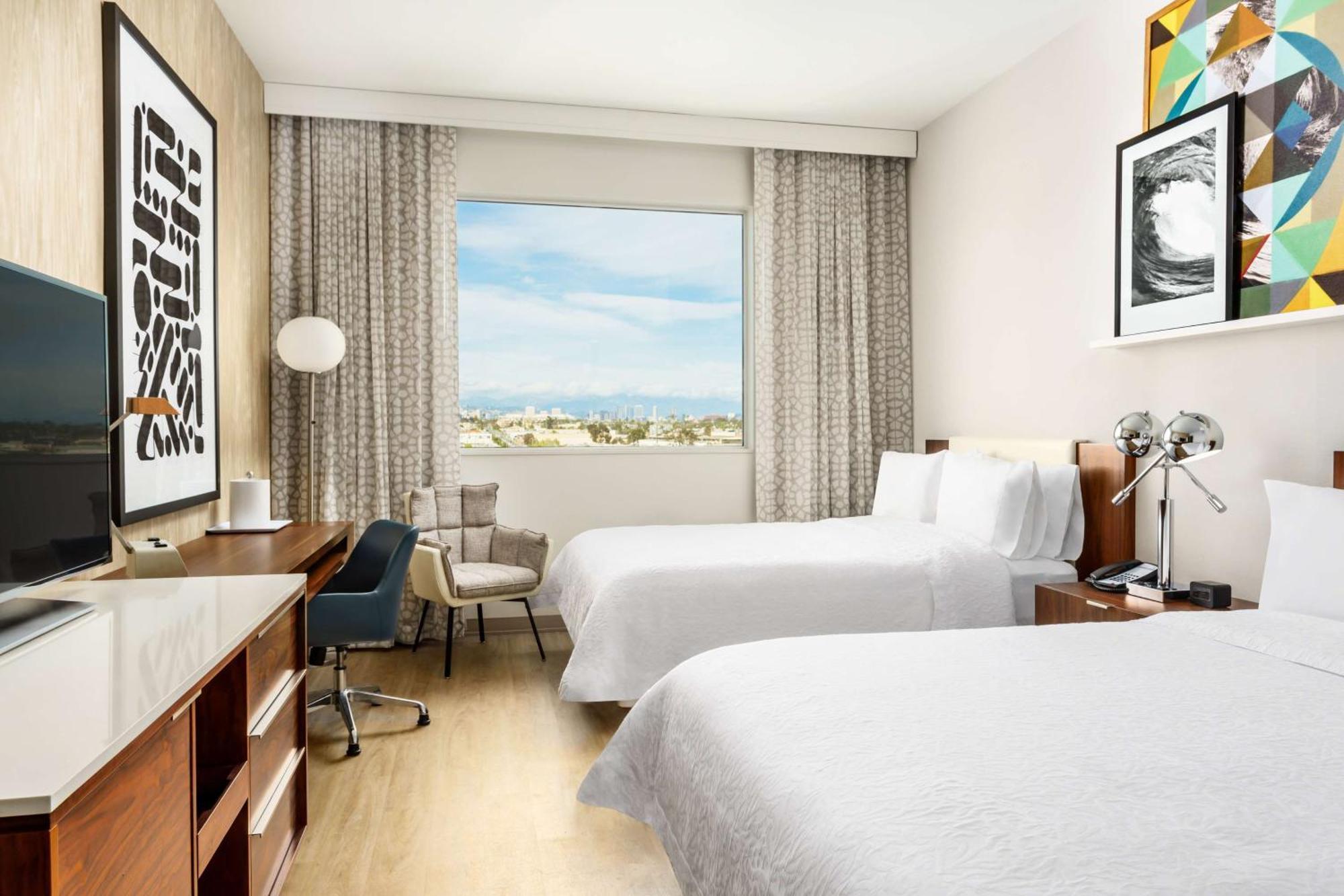 Hampton Inn&suites Hotel 3*