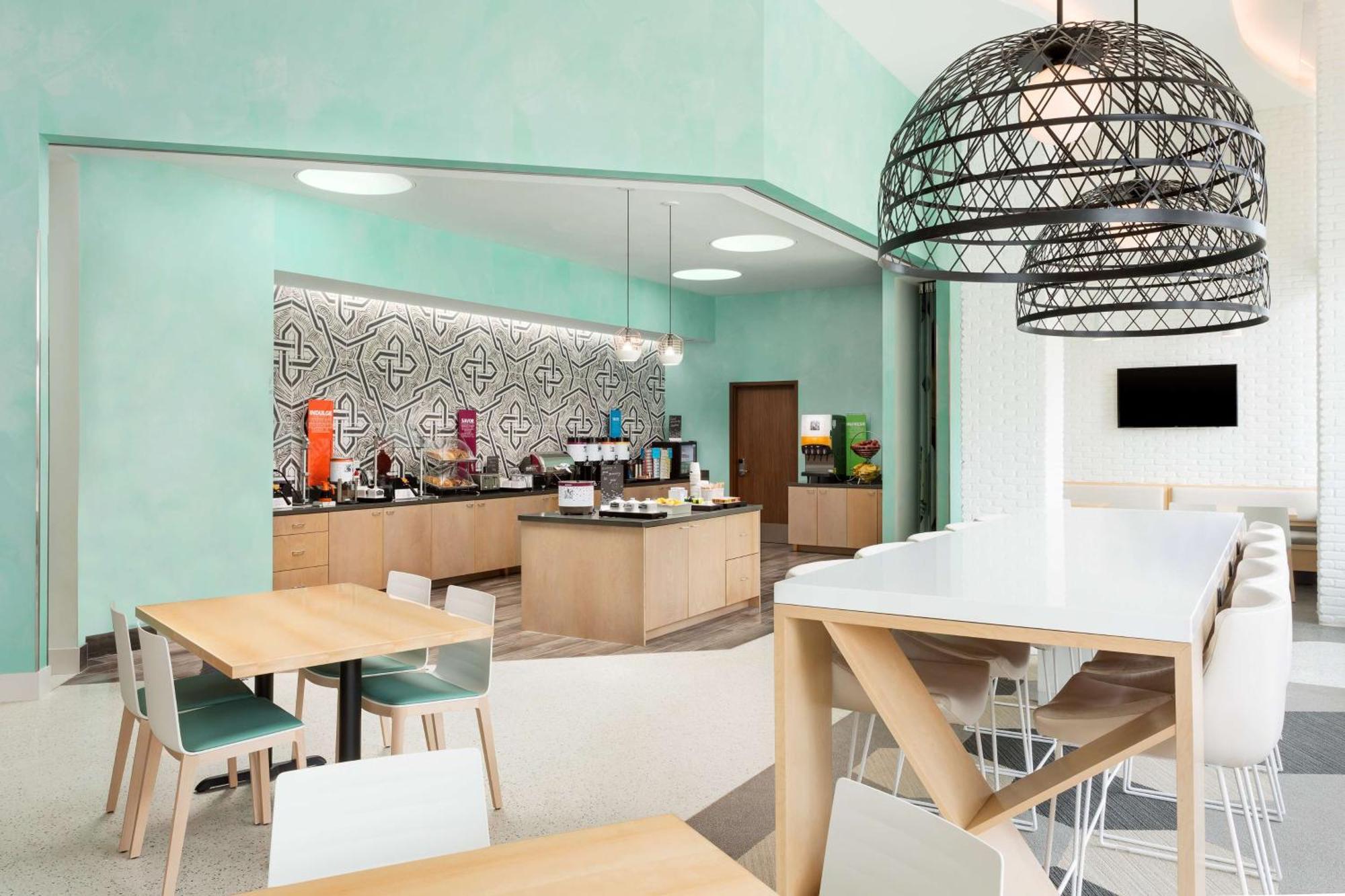 Hampton Inn&suites Santa Monica